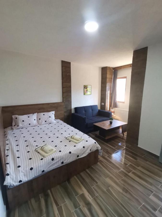 Villa Ana-Μαύροβο Εξωτερικό φωτογραφία
